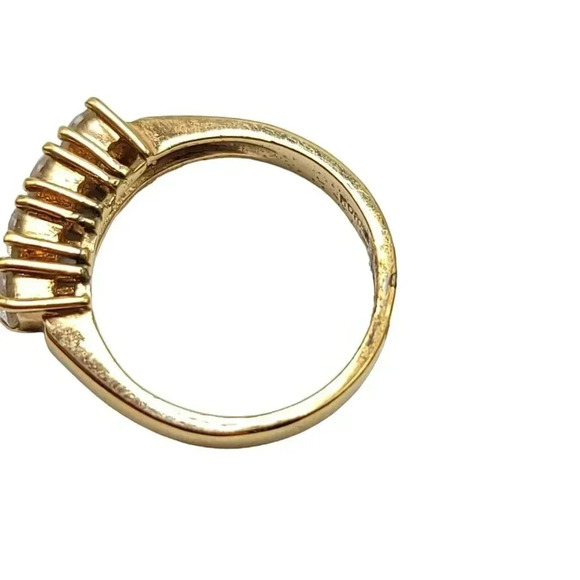 Clear Rhinestone Four Stone Gold Plated Vintage Cocktail Ring Size 5 Vintage - Picture 6 of 6